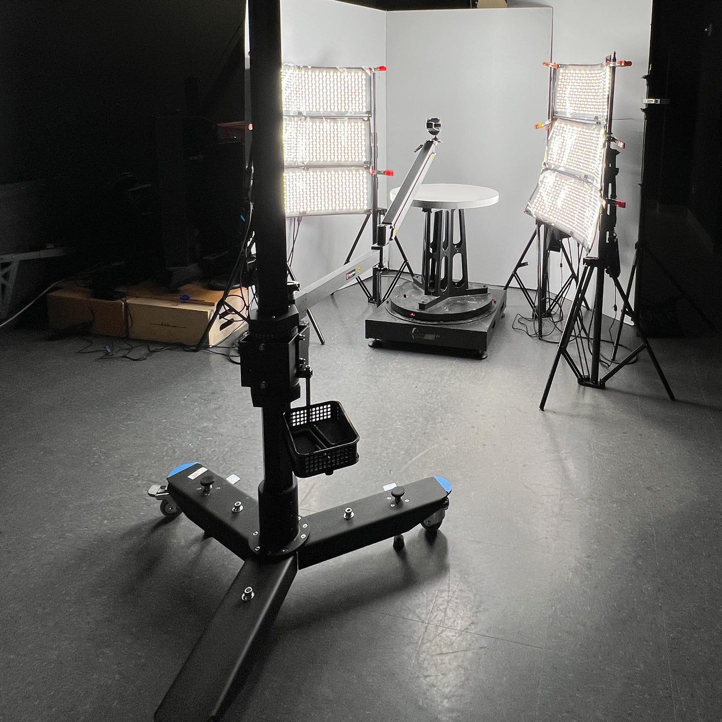 Folding Arm STA-06-105 (Stand not included)