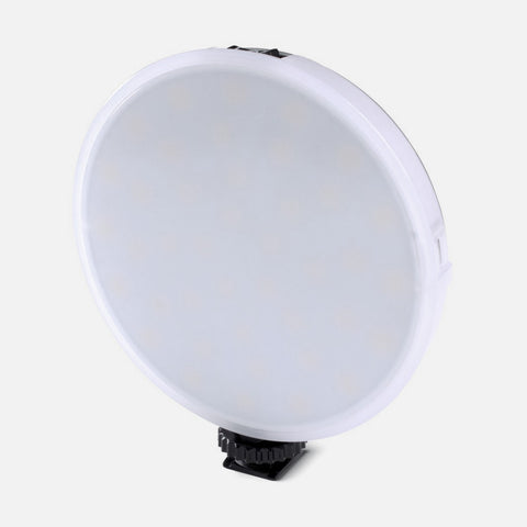Circular LED light with built in diffuser STA-06-C10W