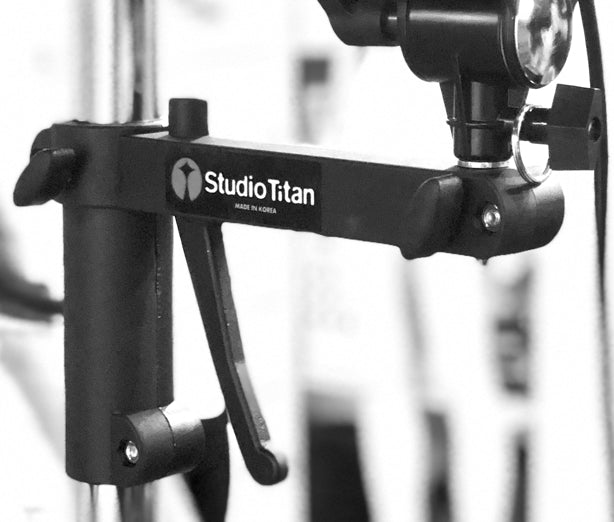 Pre-order - Studio Camera Stand Side Kick STA-06-090D with Dual Pistol Grip